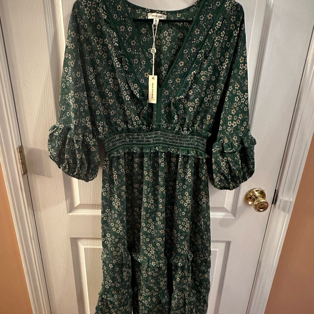 Max Studio Green Bishop Sleeve Sundress